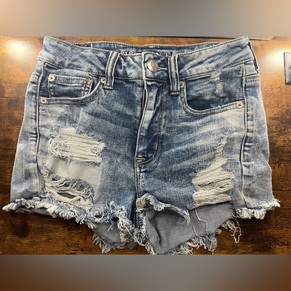 American eagle distressed jean shorts